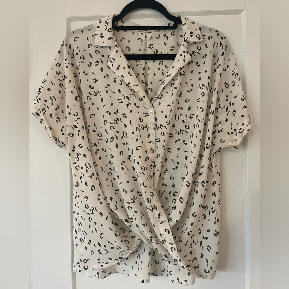 Animal Print Short Sleeve Blouse.